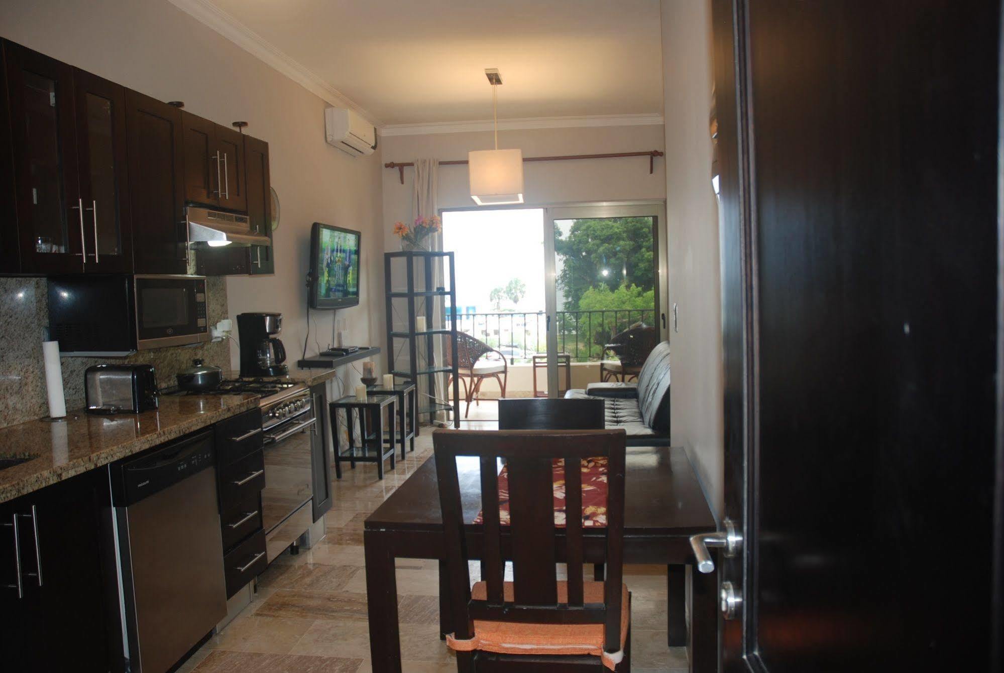 E&J Beach Condo Sosúa Kültér fotó