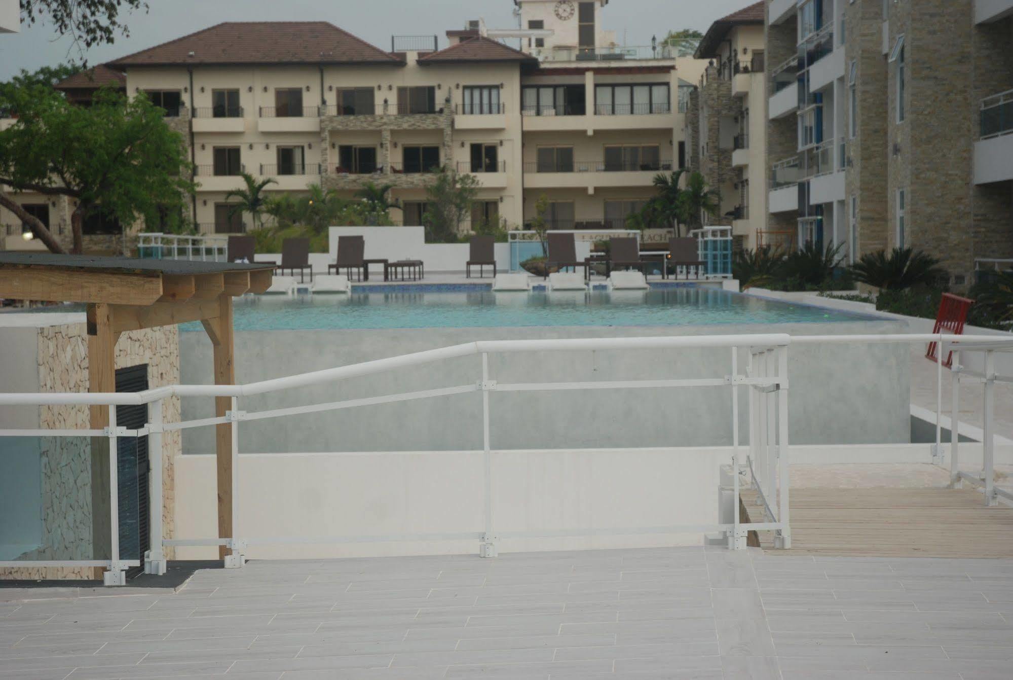 E&J Beach Condo Sosúa Kültér fotó